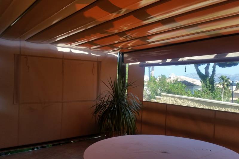 Pérgola Palillera - 955417157